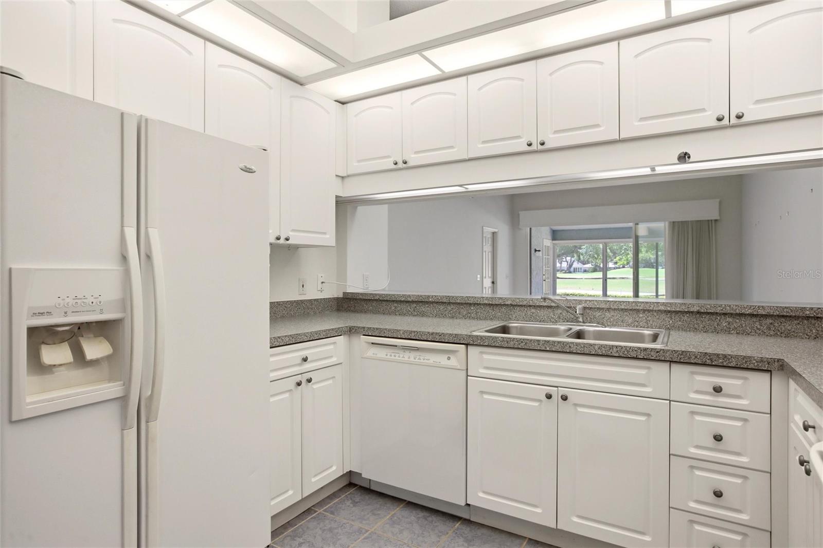 Image 11 of 47 For 5576 Country Club Way 5576
