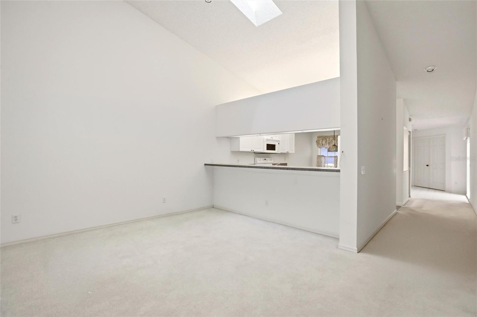 Image 12 of 47 For 5576 Country Club Way 5576
