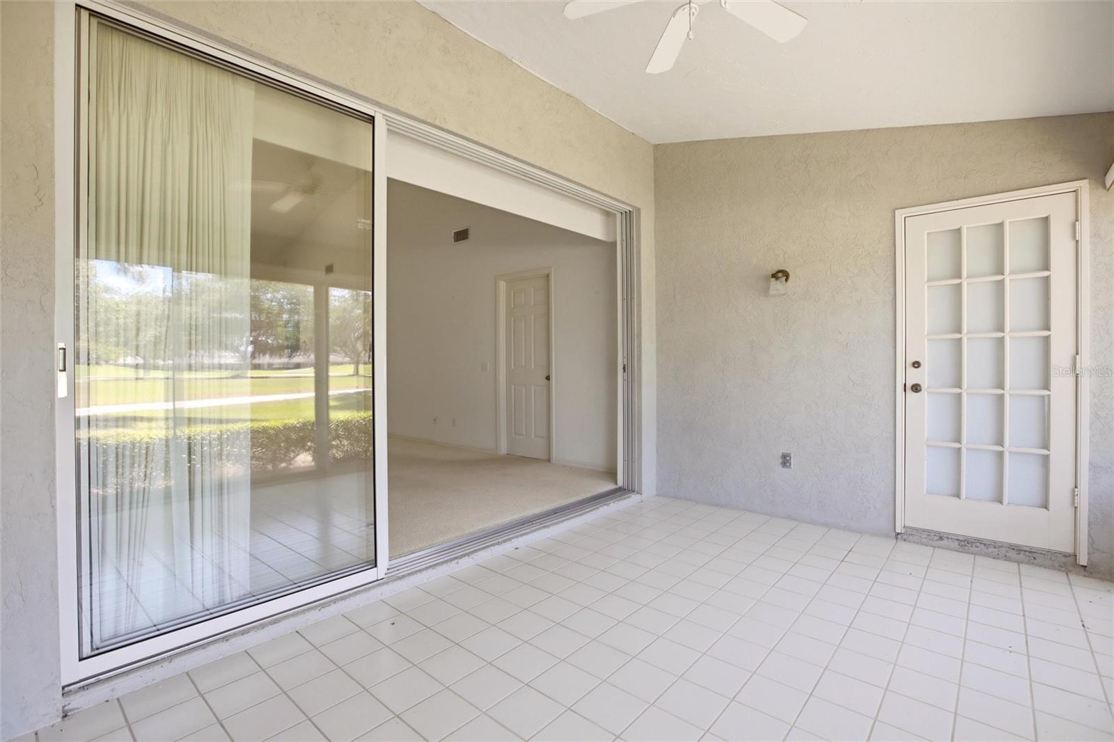 Image 33 of 47 For 5576 Country Club Way 5576