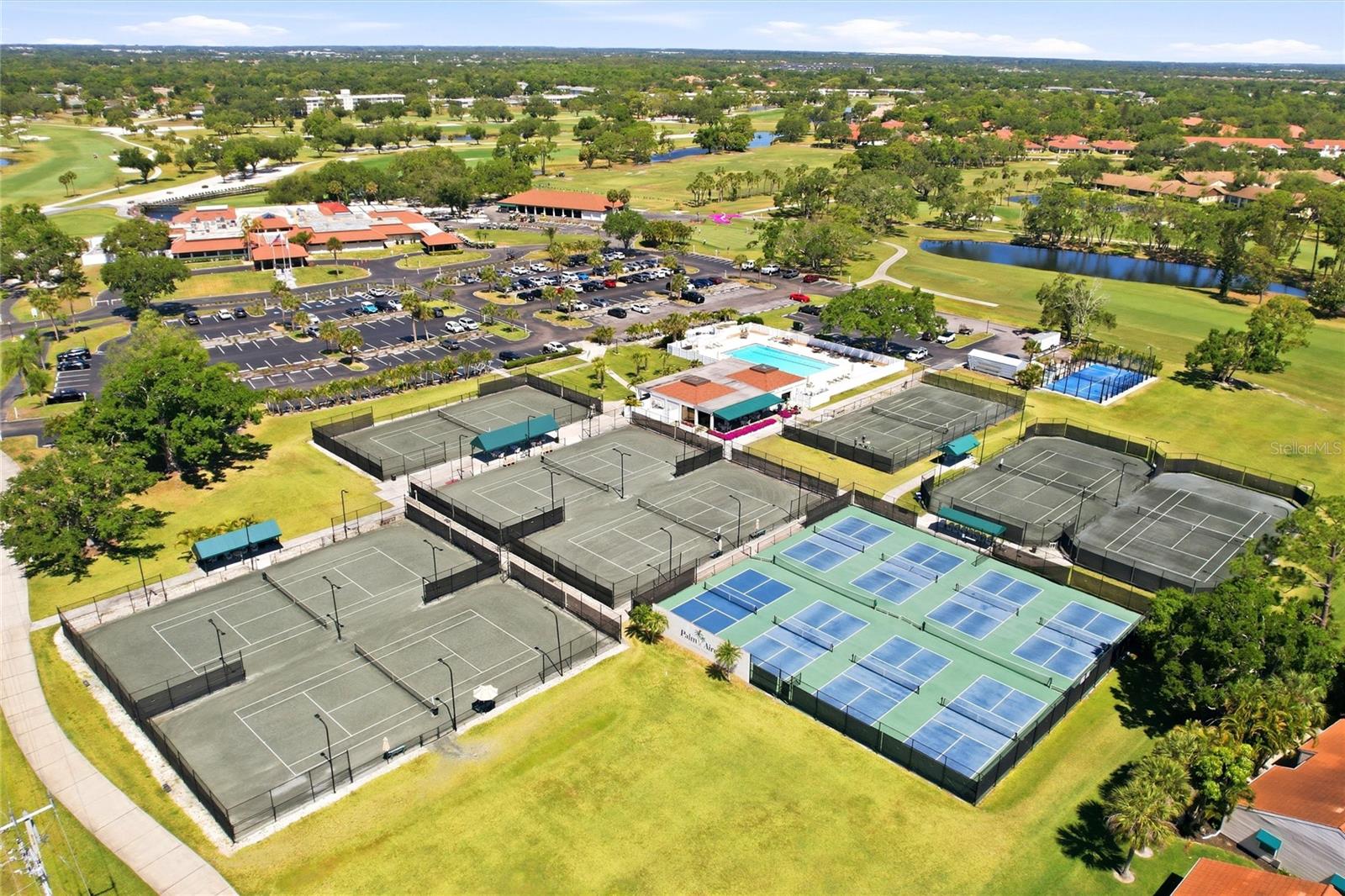 Image 40 of 47 For 5576 Country Club Way 5576