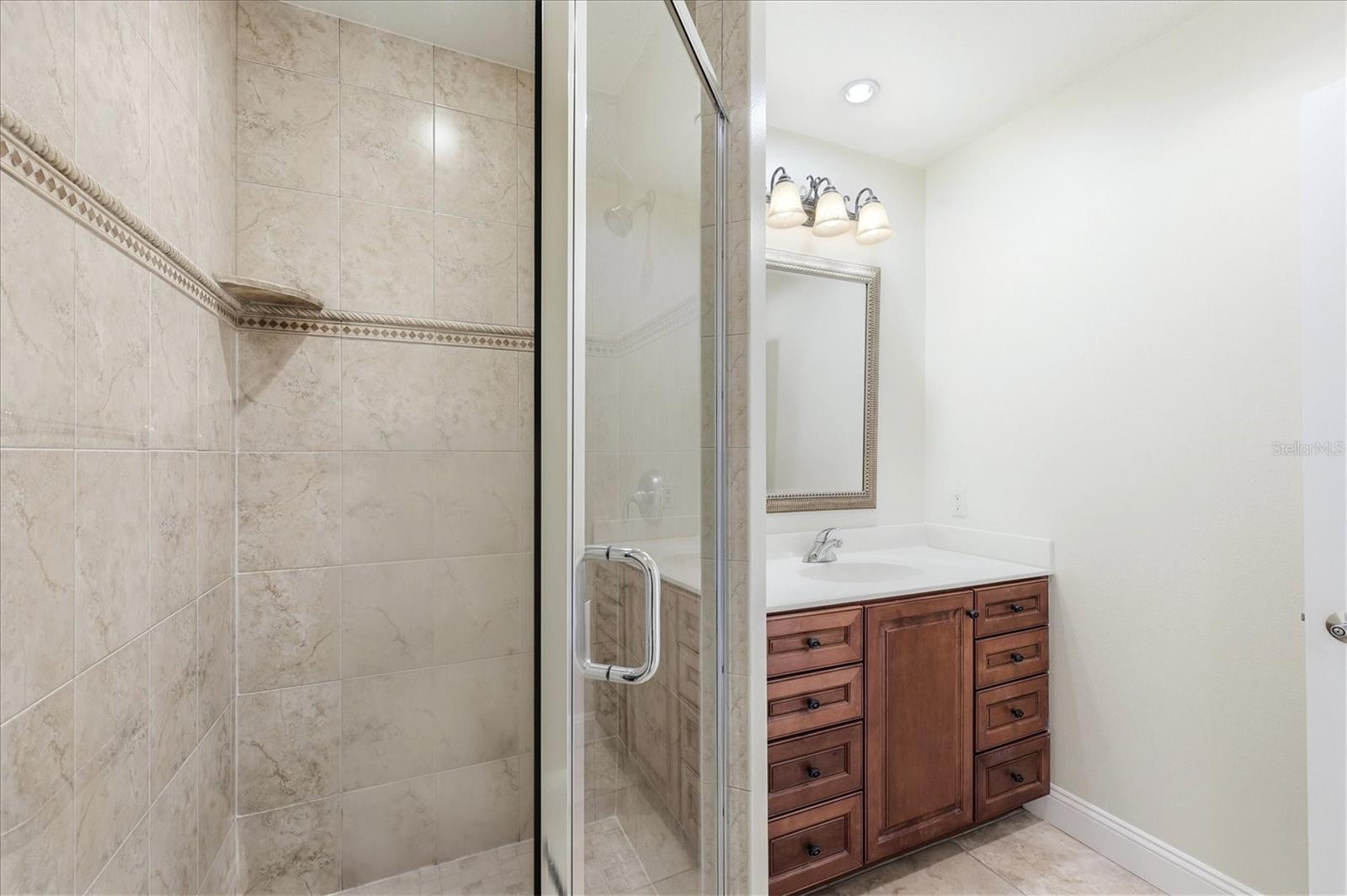 Image 34 of 51 For 7612 Lake Vista Court 308