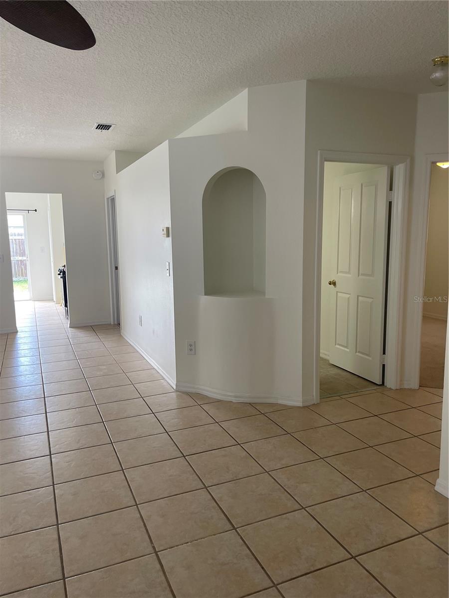 Image 4 of 16 For 2482 Sagemont Drive