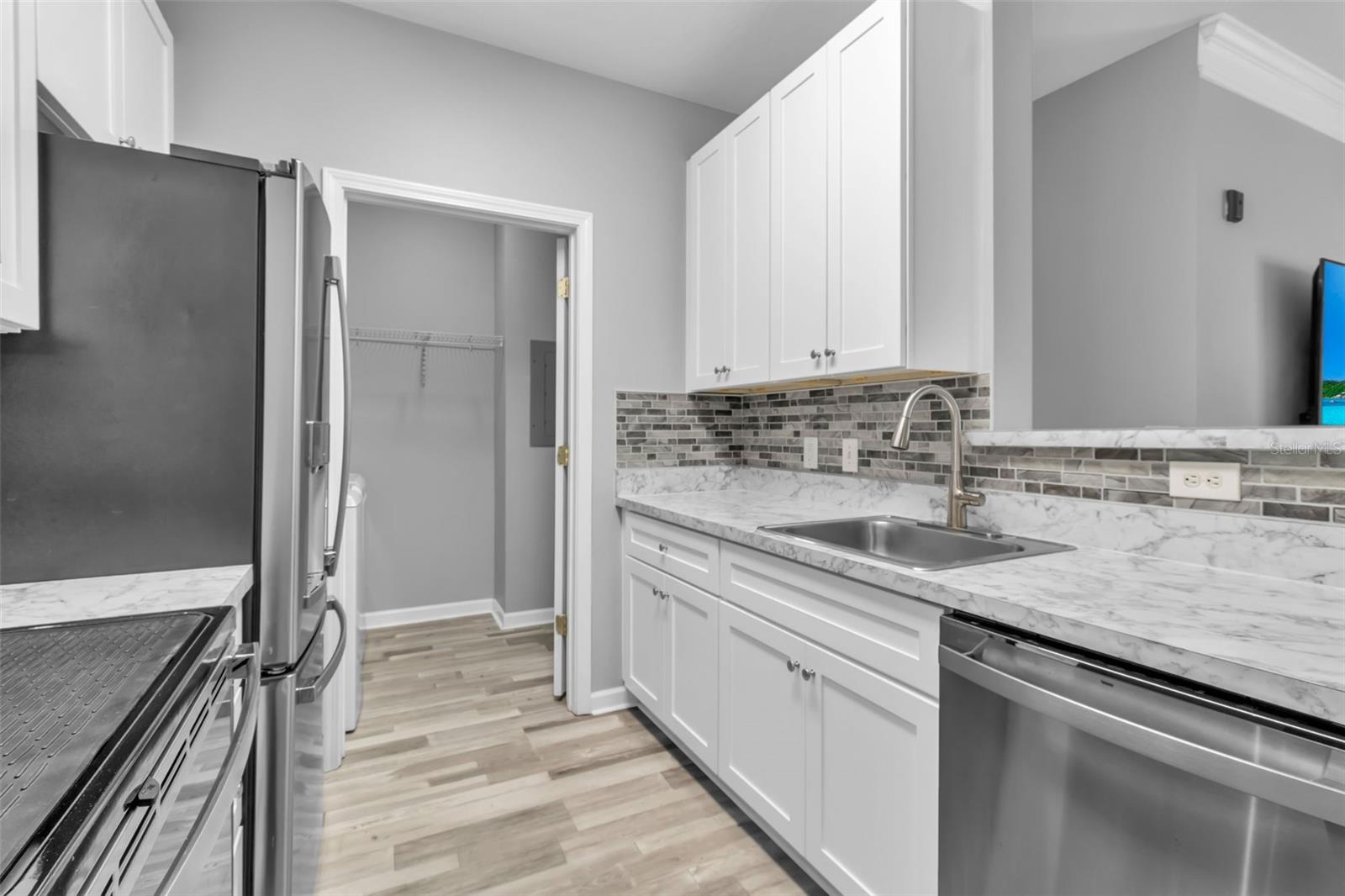 Image 3 of 37 For 4802 51st Street W 1207