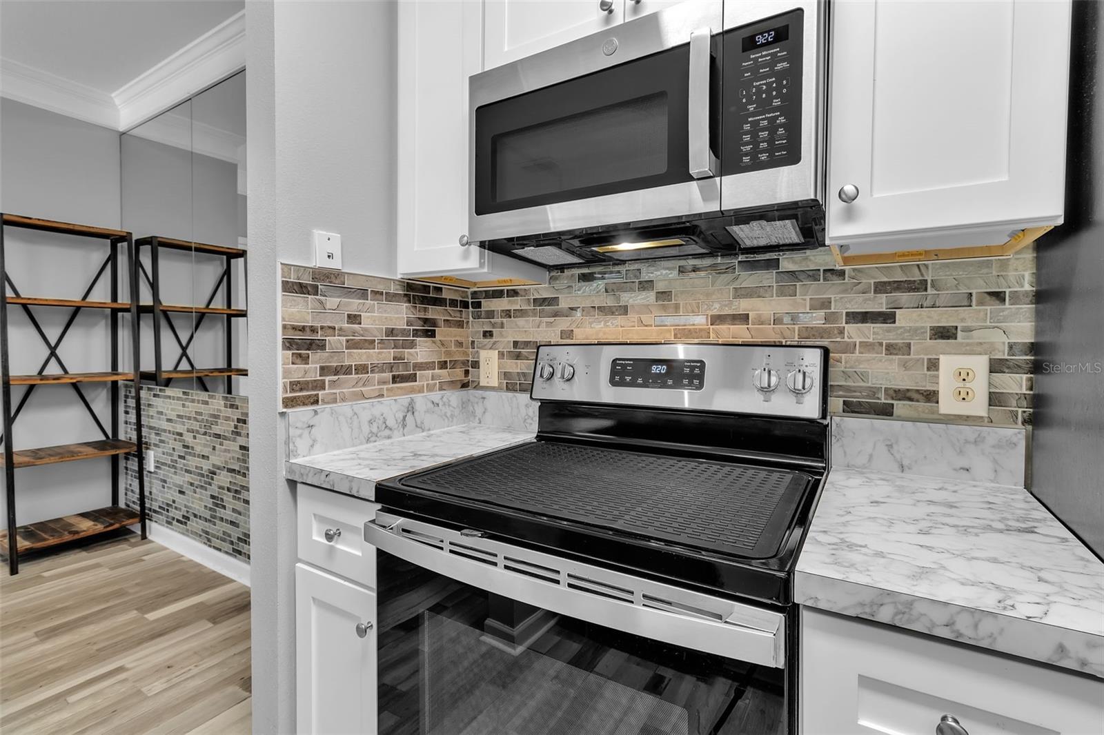 Image 7 of 37 For 4802 51st Street W 1207