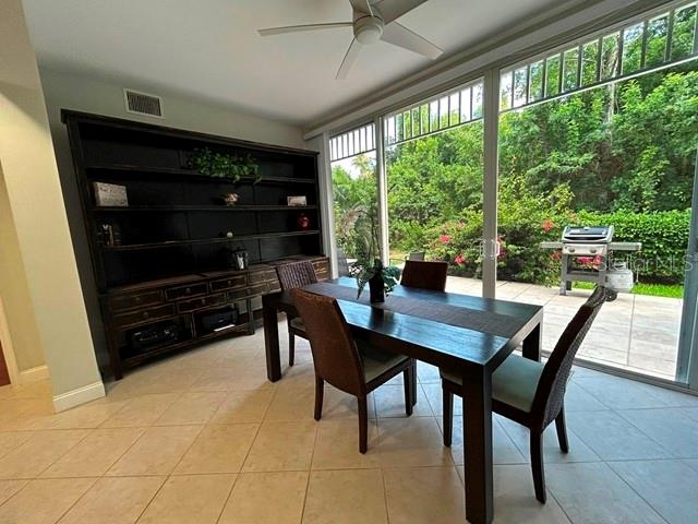 Image 6 of 37 For 3510 54th Drive W 102