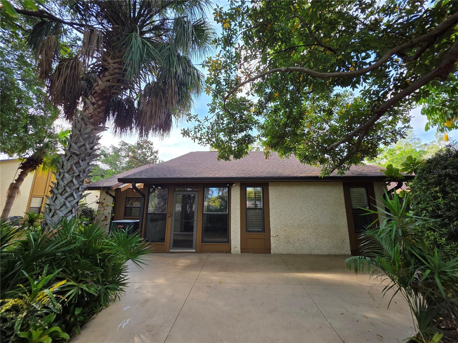 Image 5 of 55 For 7518 4th Avenue W