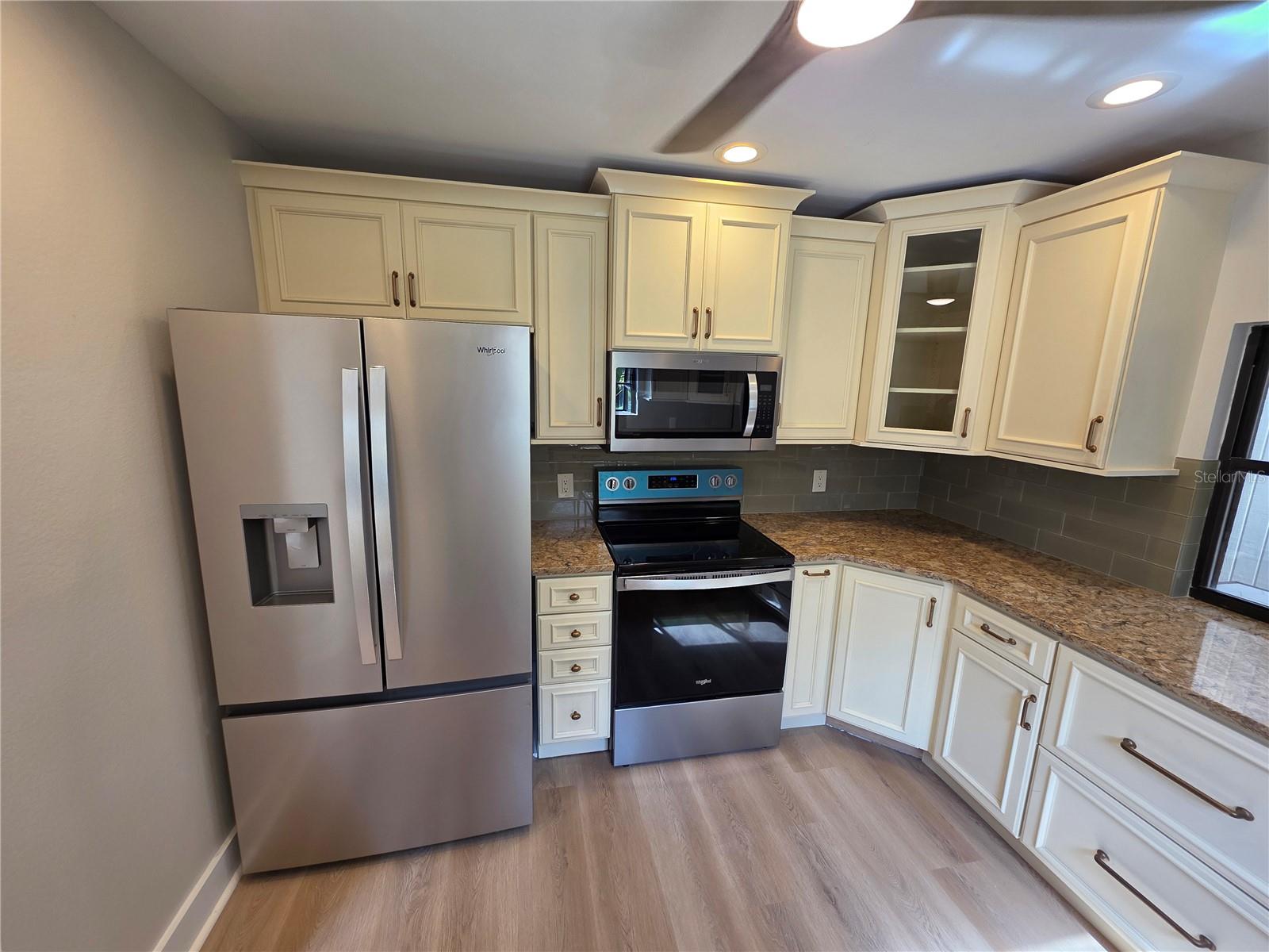 Image 7 of 55 For 7518 4th Avenue W
