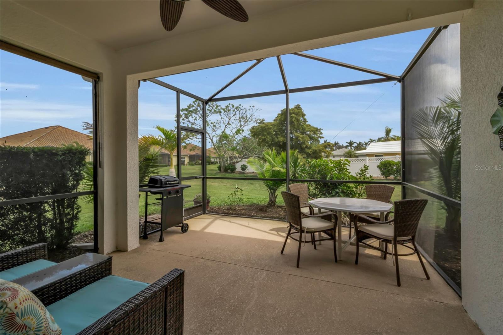 Image 31 of 56 For 7004 Vista Bella Drive