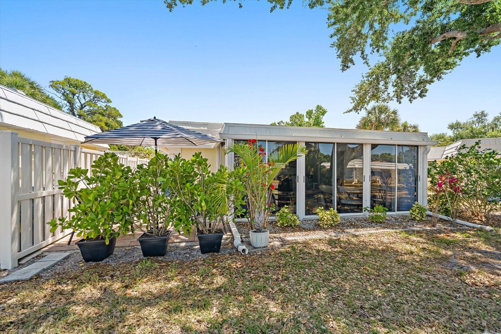Image 39 of 39 For 5940 Driftwood Avenue 15