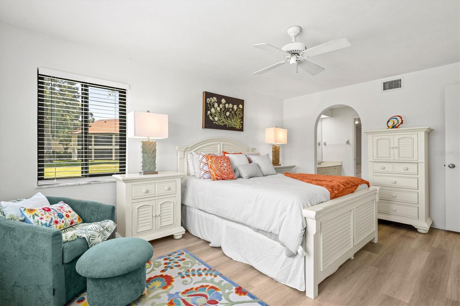 Image 15 of 48 For 792 Capri Isle Blvd  134