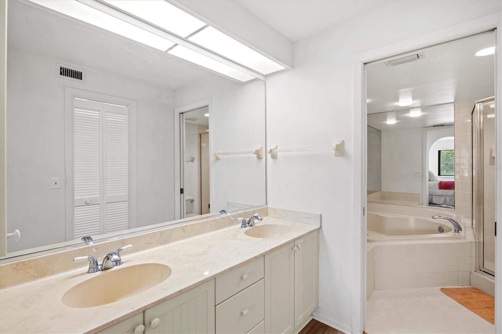 Image 17 of 48 For 792 Capri Isle Blvd  134