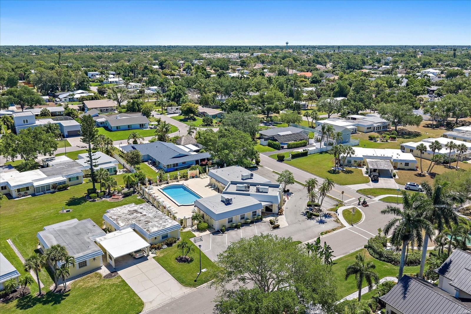 Image 6 of 44 For 5936 Driftwood Avenue 16