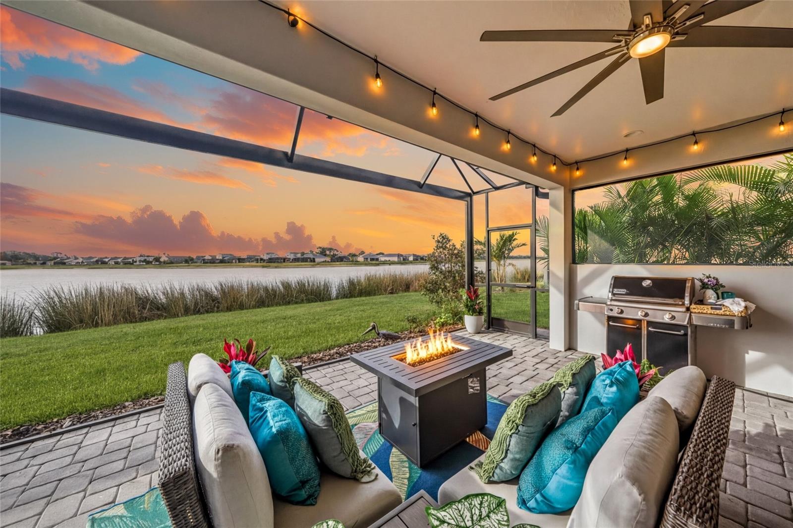 Details for 997 Crosswind Avenue, SARASOTA, FL 34240
