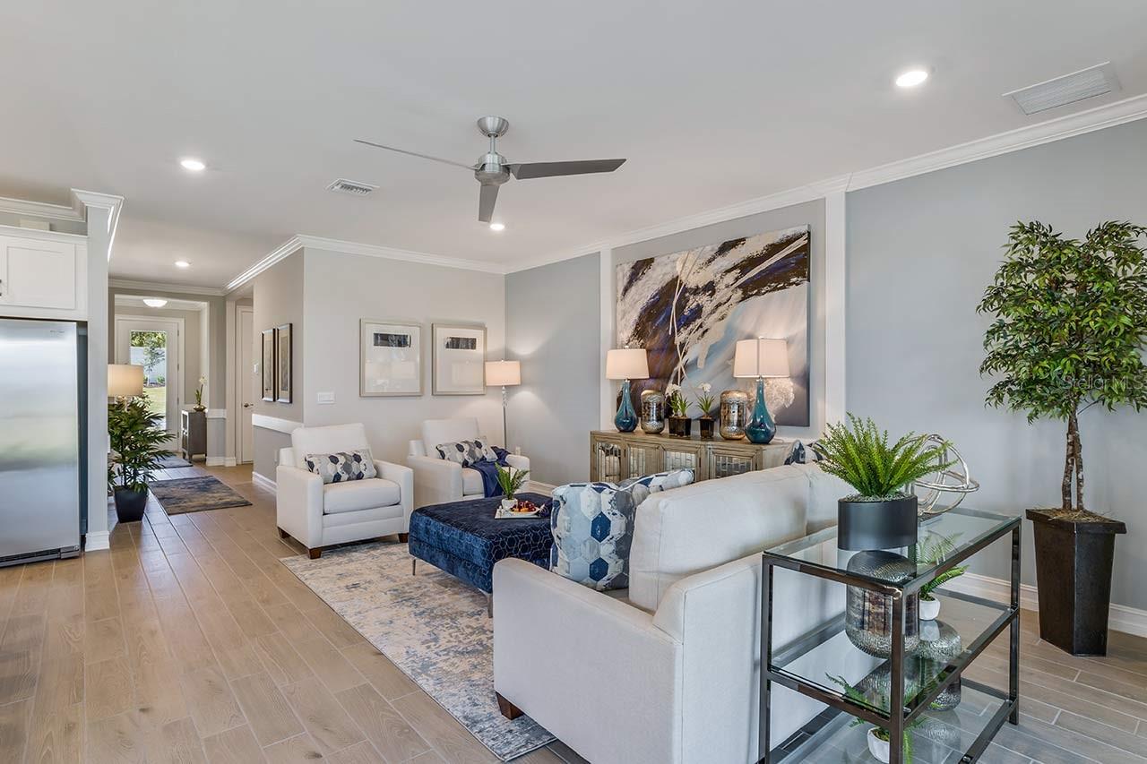 Image 10 of 34 For 748 Ravello Boulevard