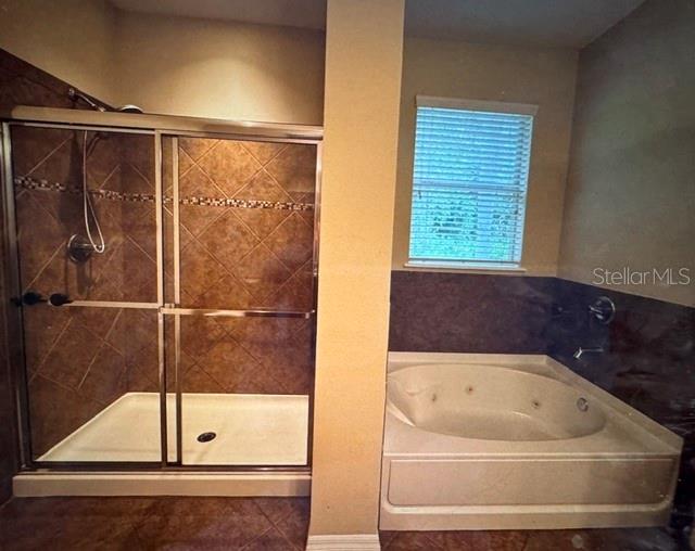 Image 16 of 23 For 8302 Karpeal Drive
