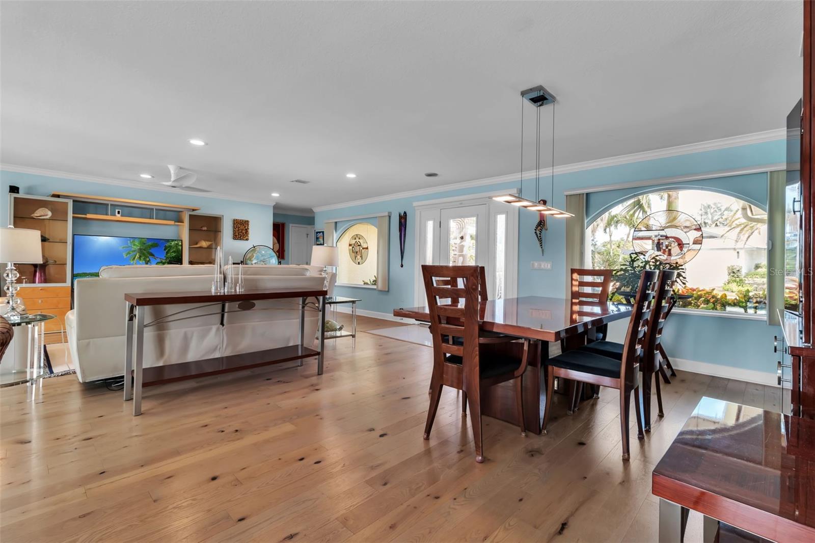 Image 20 of 59 For 524 Hornblower Lane