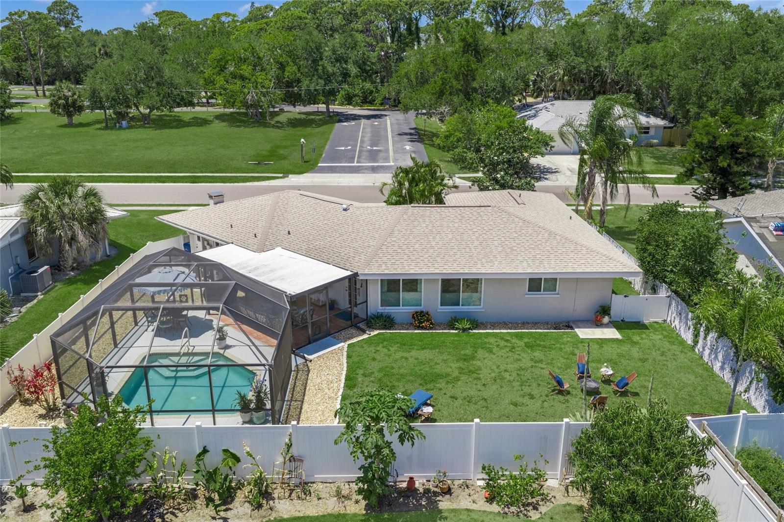 Image 12 of 64 For 6727 Anchor Way
