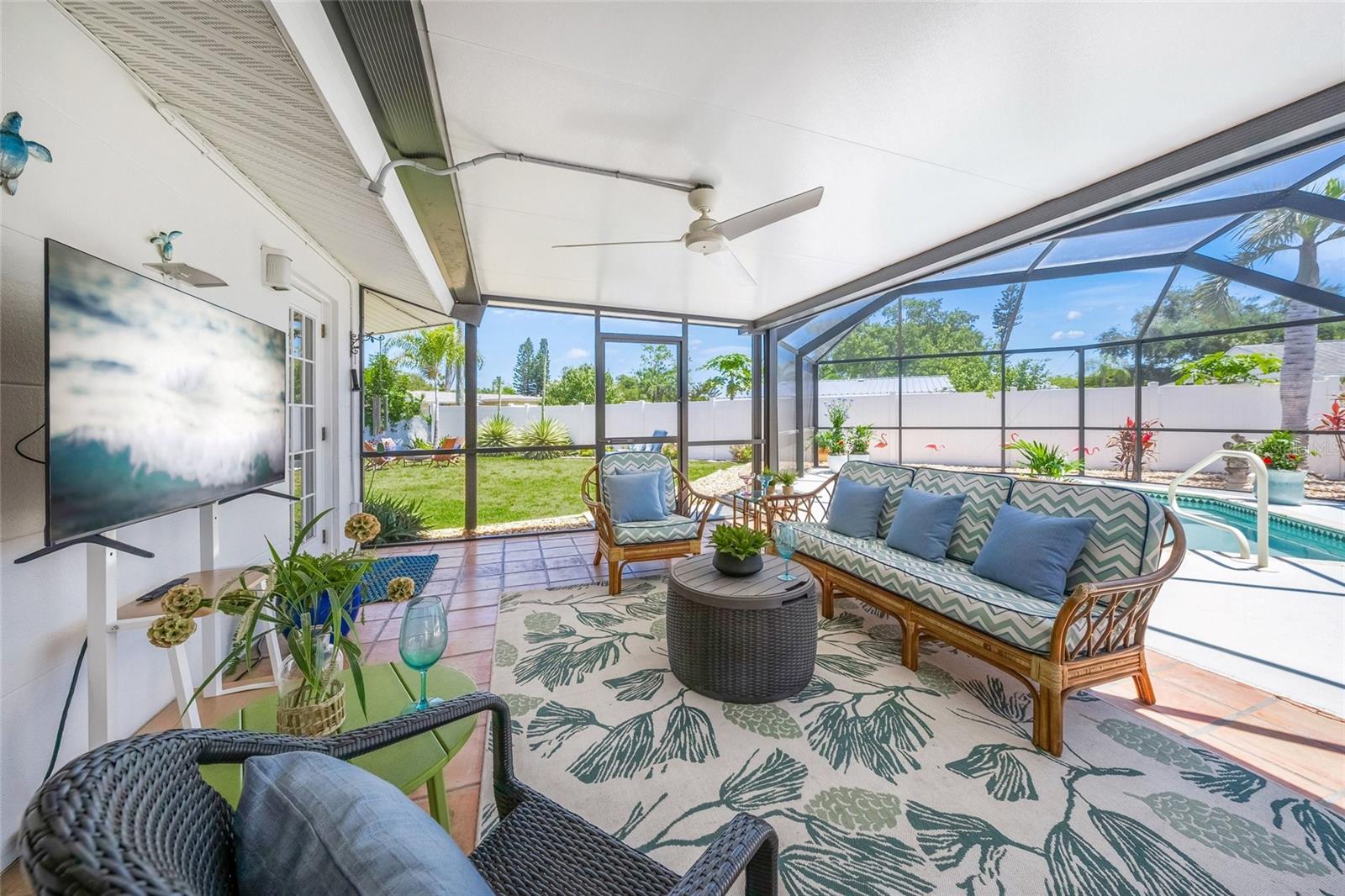 Image 3 of 64 For 6727 Anchor Way