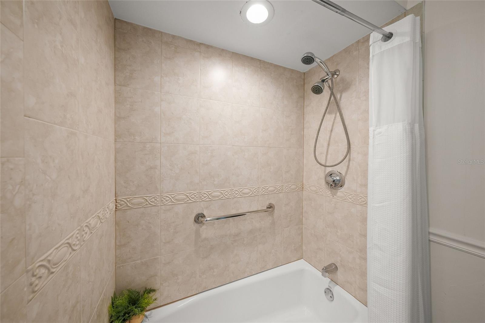 Image 53 of 64 For 6727 Anchor Way