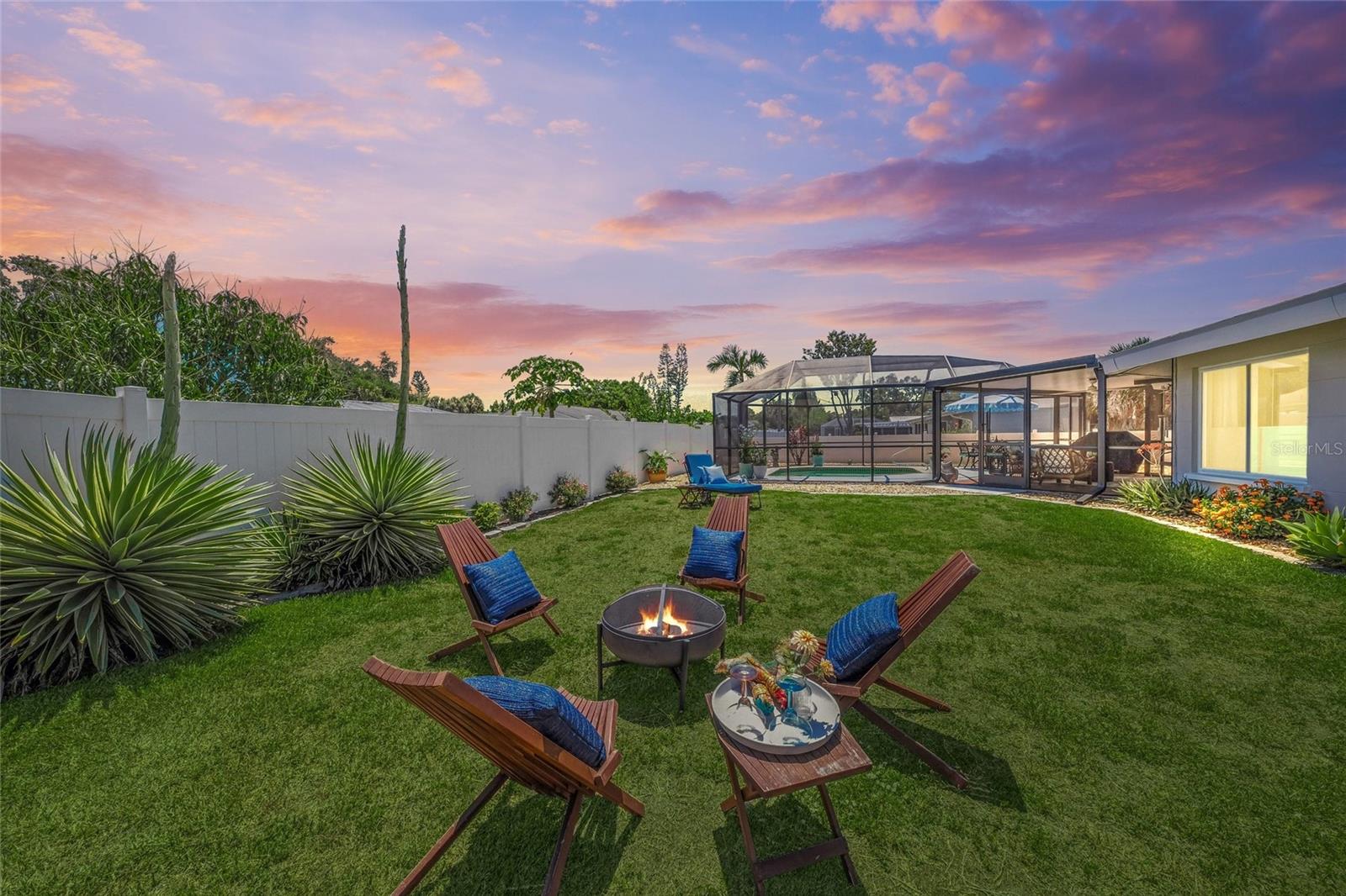Image 7 of 64 For 6727 Anchor Way