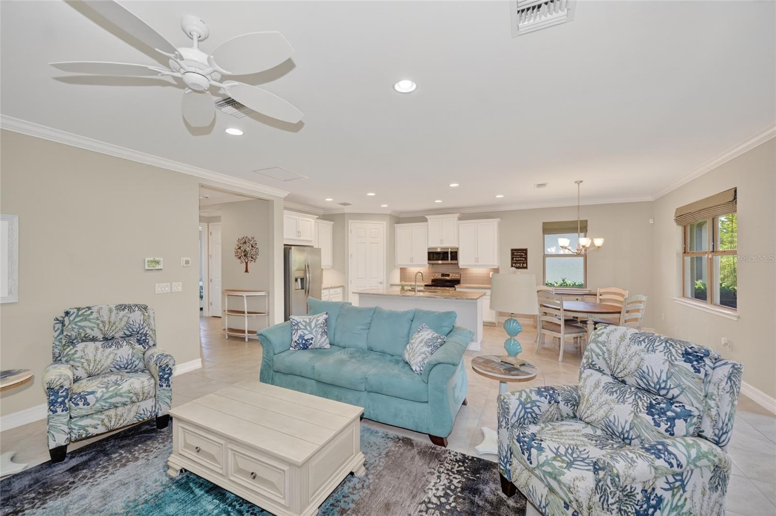 Image 11 of 63 For 156 Ventosa Place