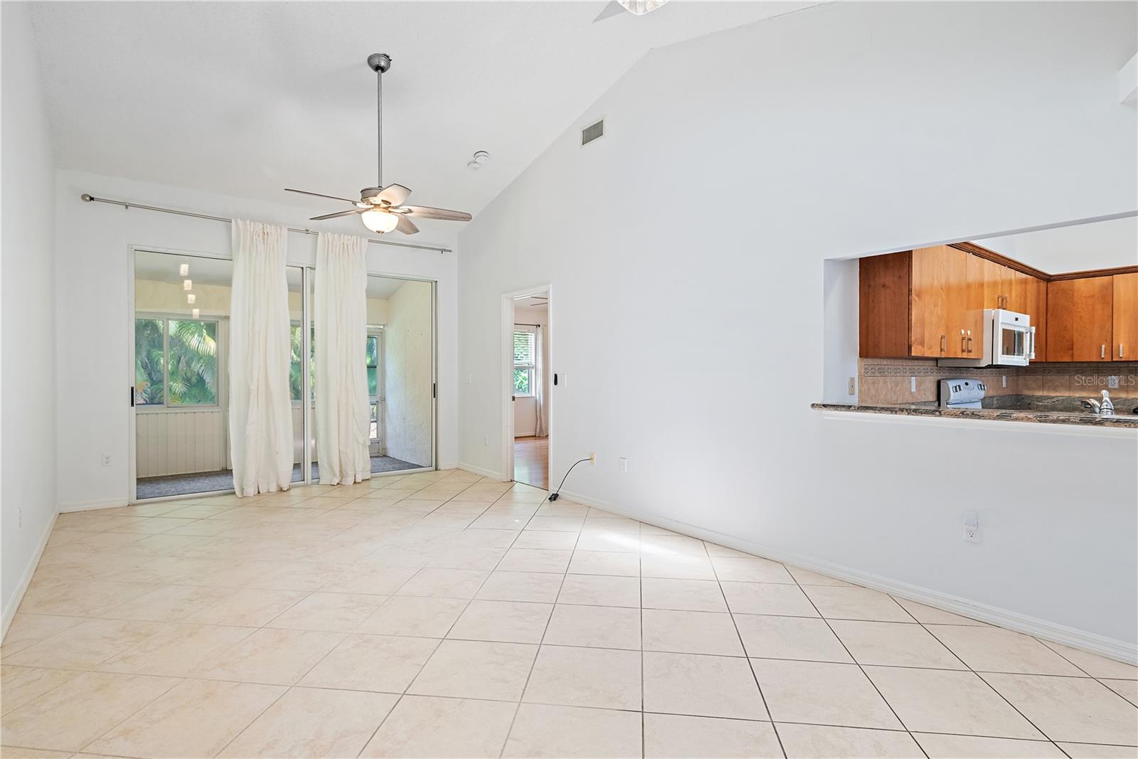 Image 3 of 30 For 5647 Monte Rosso Road