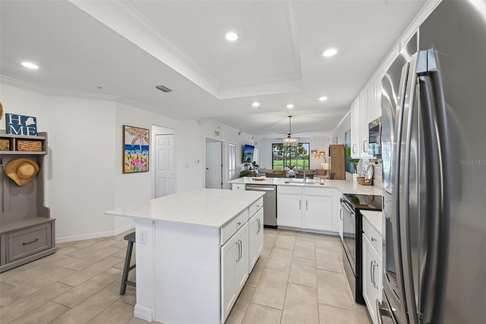Image 14 of 99 For 5721 Palmer Circle 101