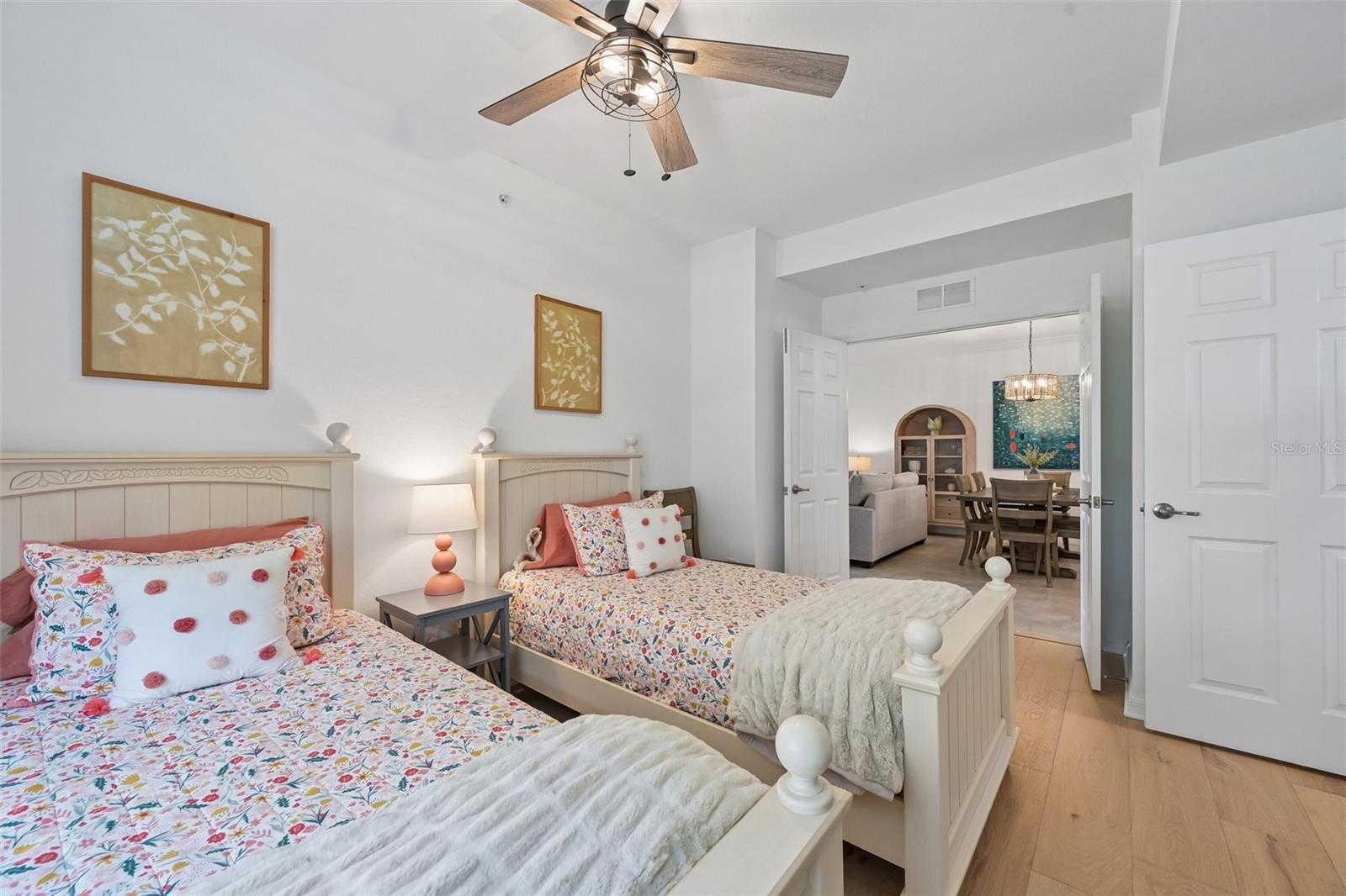 Image 29 of 99 For 5721 Palmer Circle 101
