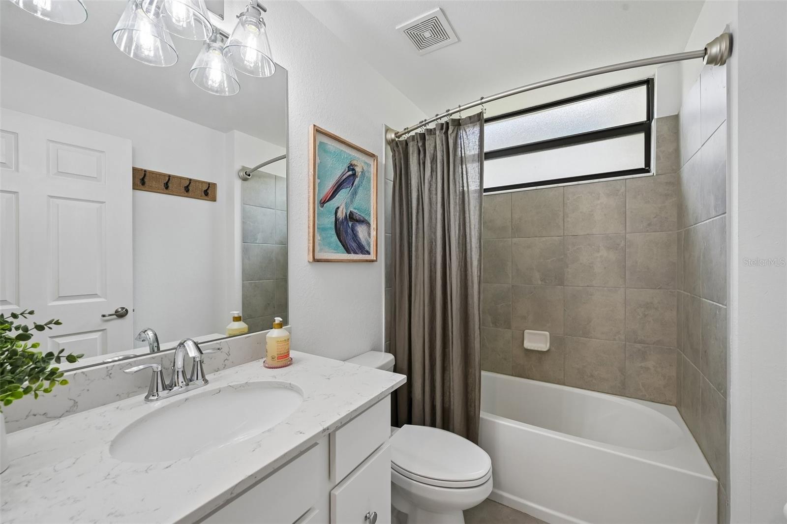Image 31 of 99 For 5721 Palmer Circle 101