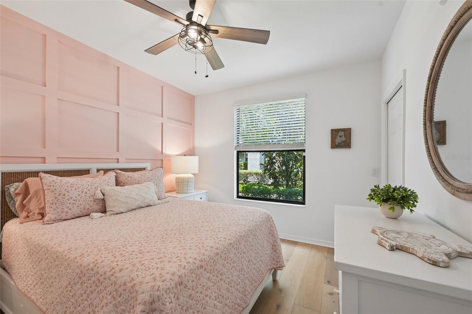 Image 33 of 99 For 5721 Palmer Circle 101