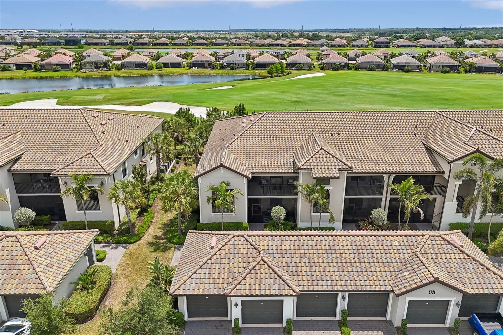 Image 45 of 99 For 5721 Palmer Circle 101