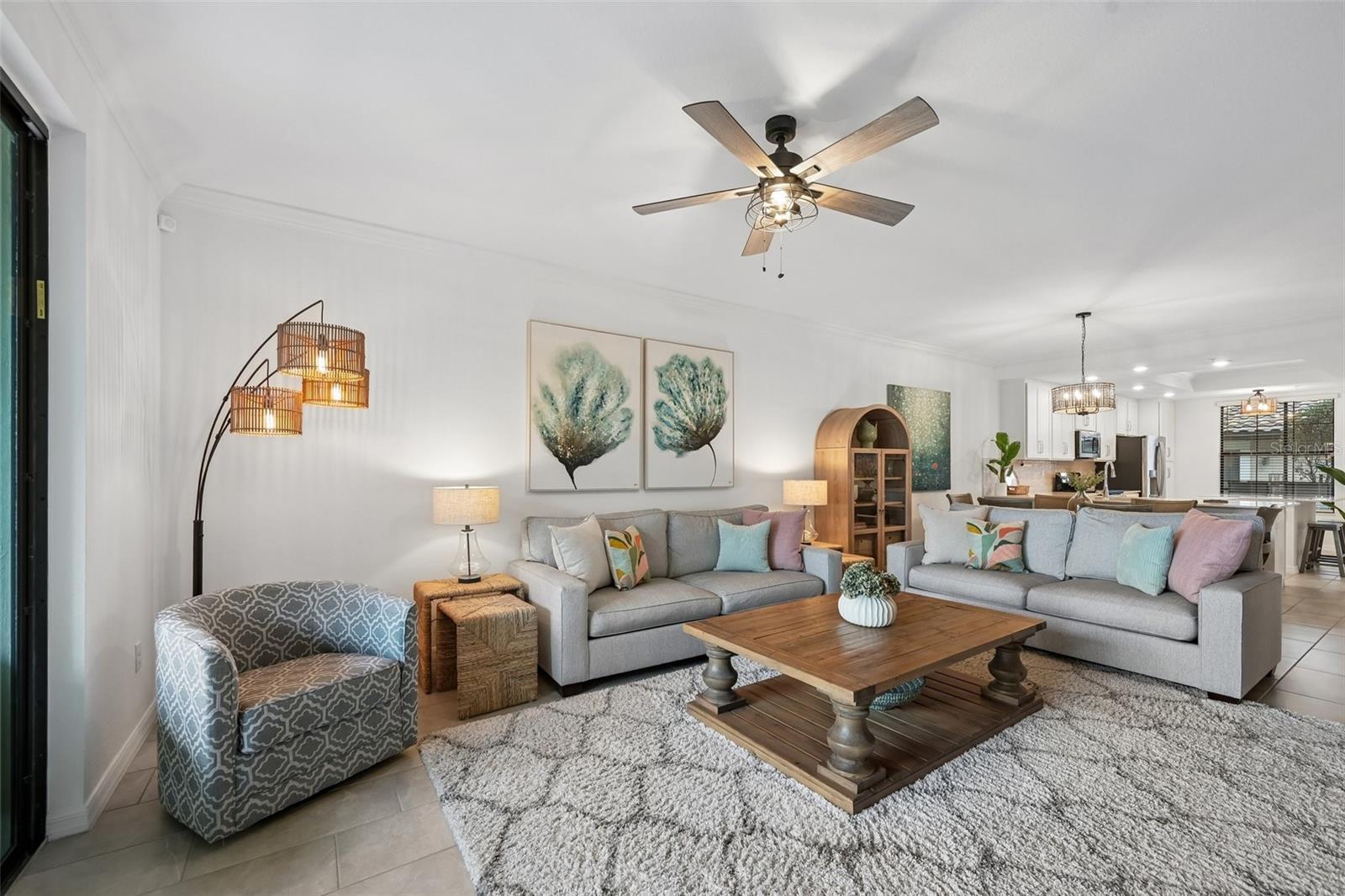Image 7 of 99 For 5721 Palmer Circle 101