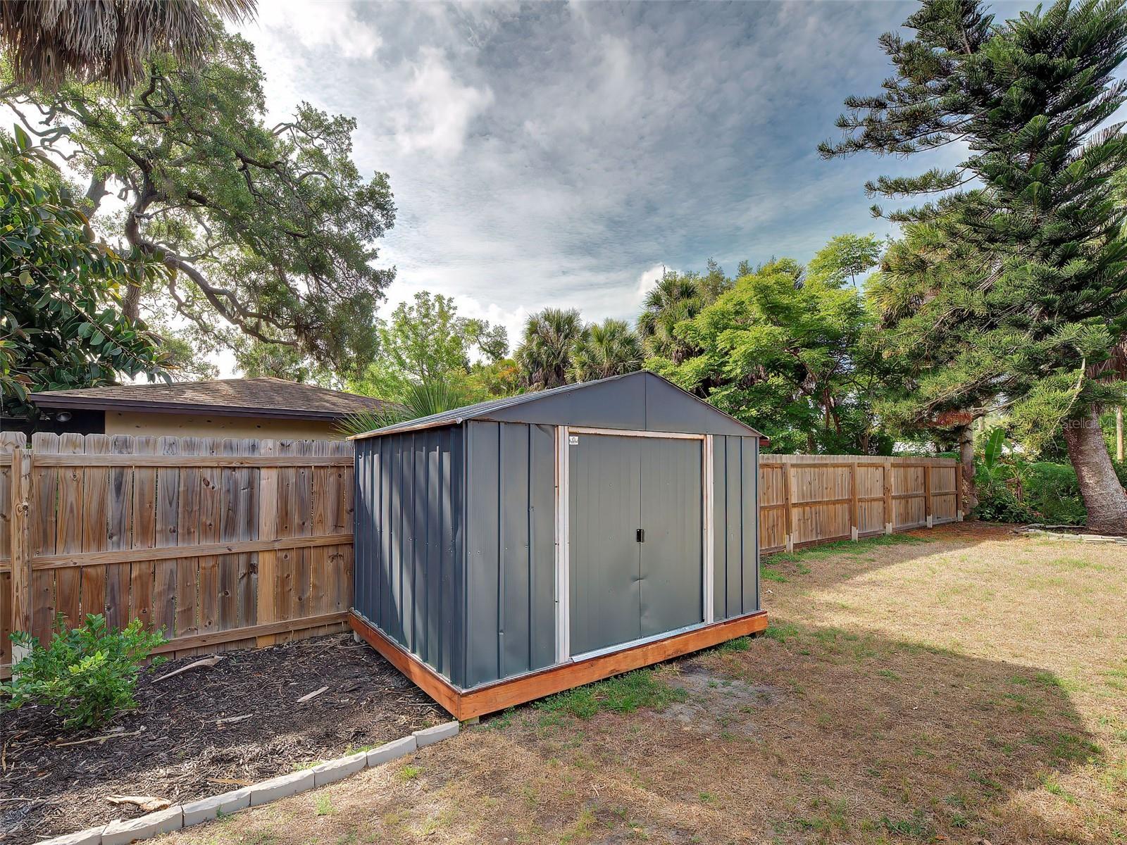 Image 63 of 79 For 1303 Gate Drive