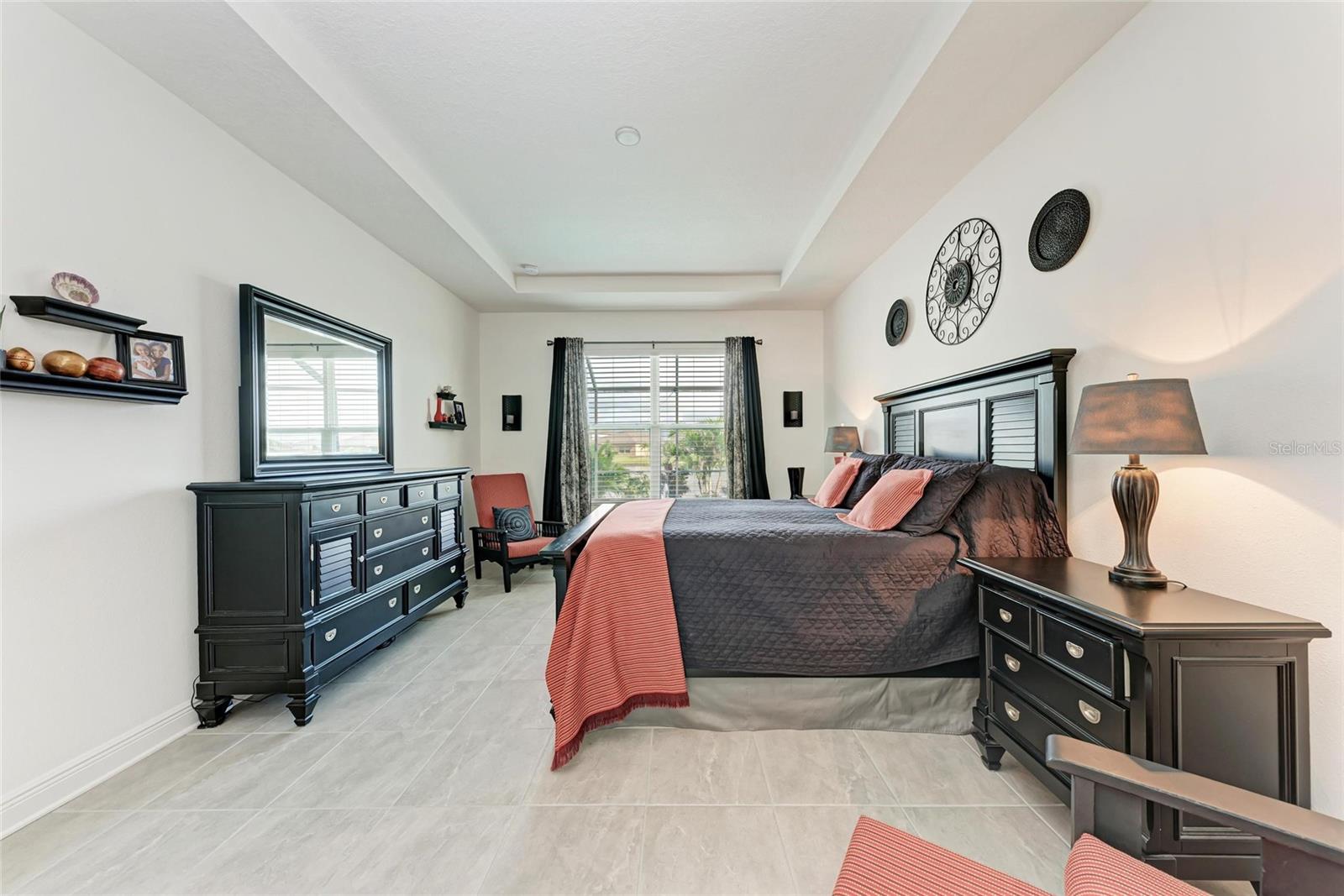 Listing photo id 29 for 5811 Campina Place