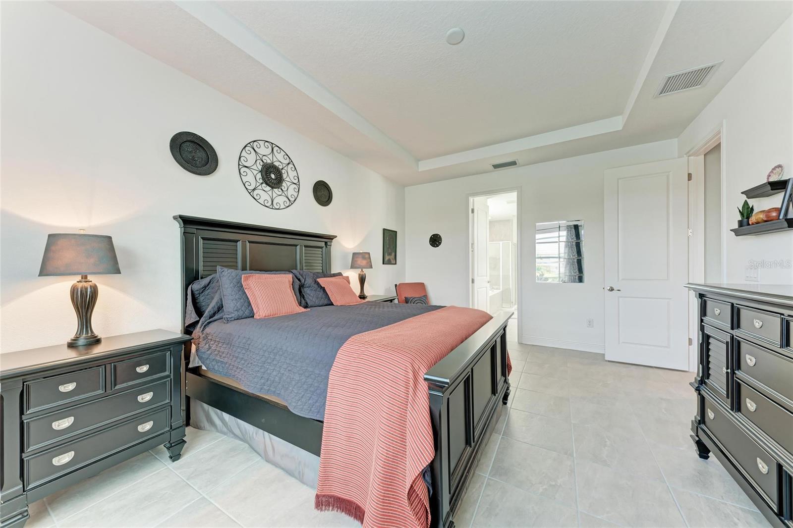 Listing photo id 30 for 5811 Campina Place