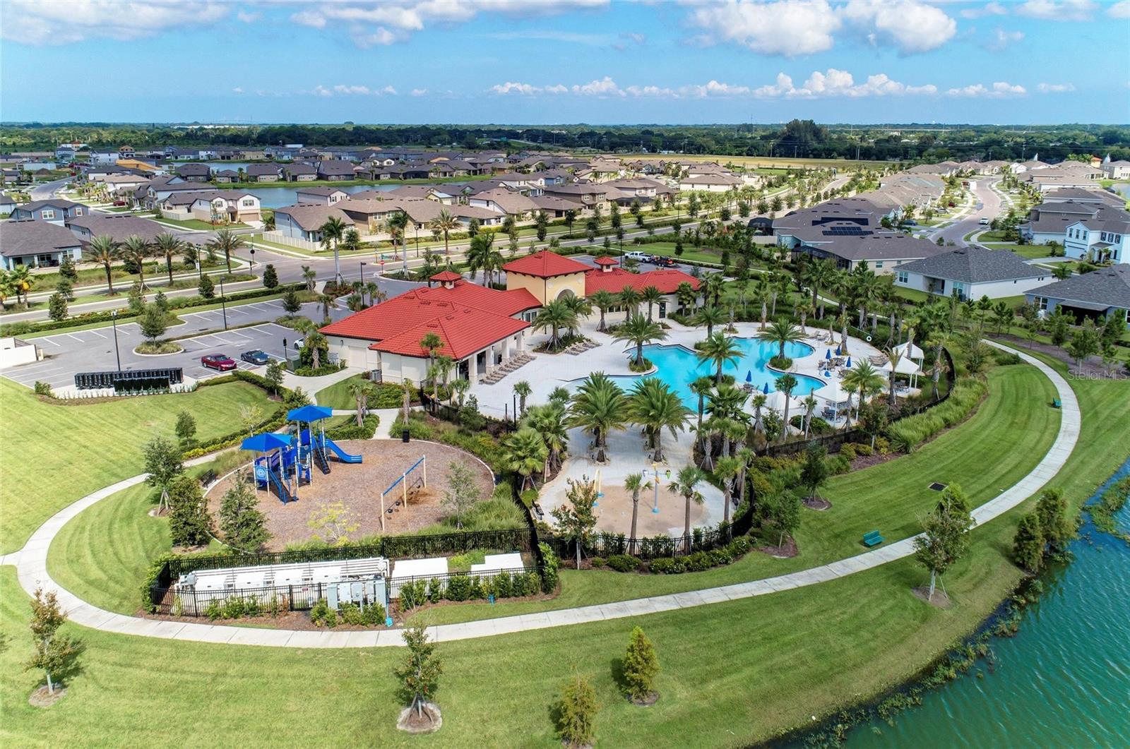 Listing photo id 58 for 5811 Campina Place