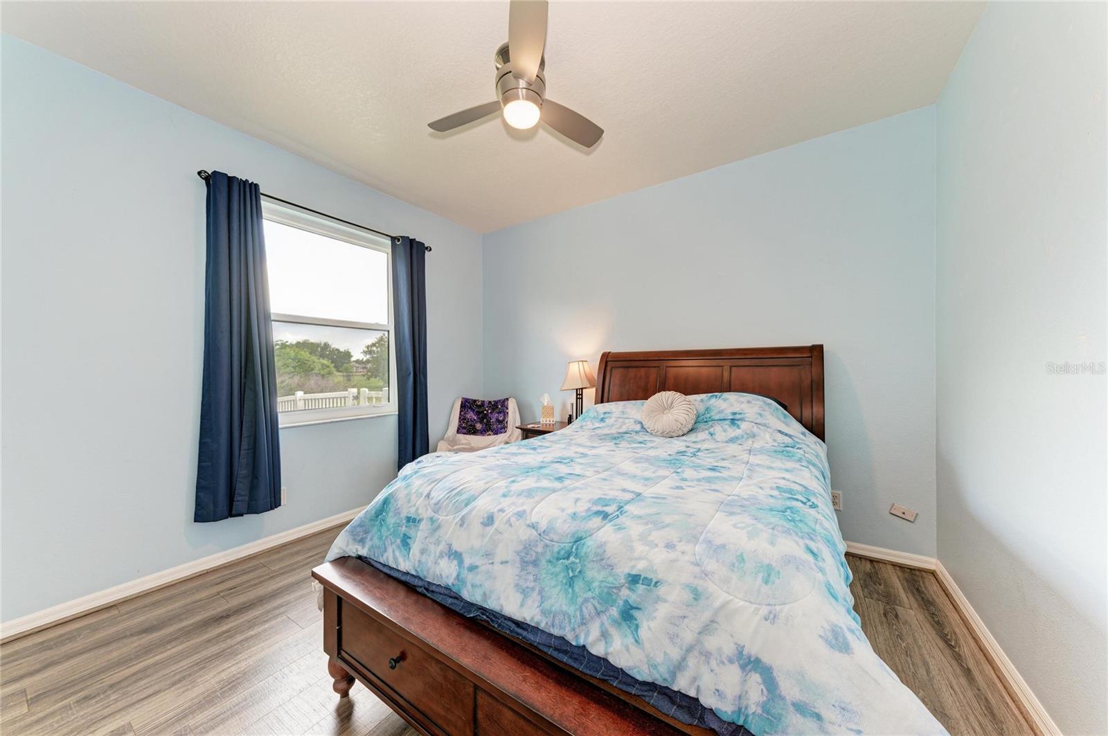 Image 17 of 25 For 17612 White Fox Drive