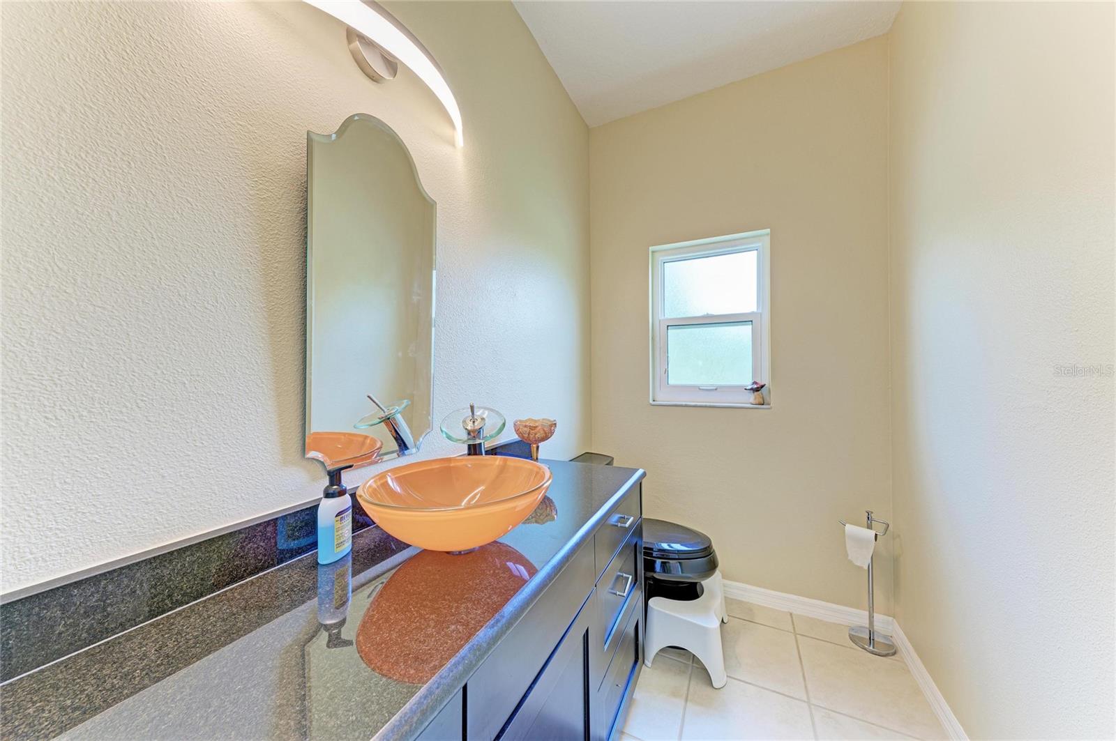 Image 18 of 25 For 17612 White Fox Drive