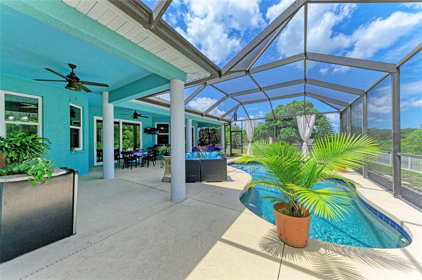 Image 20 of 25 For 17612 White Fox Drive