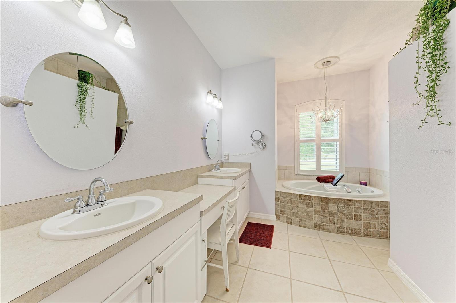 Image 6 of 25 For 17612 White Fox Drive