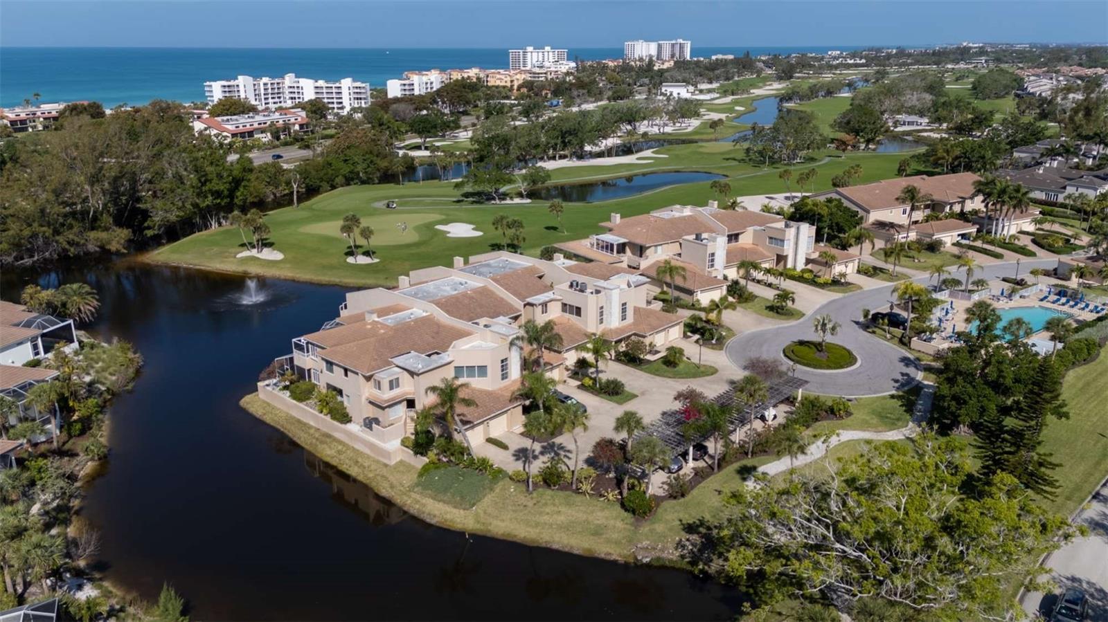 Image 4 of 72 For 2013 Harbour Links Drive 2013