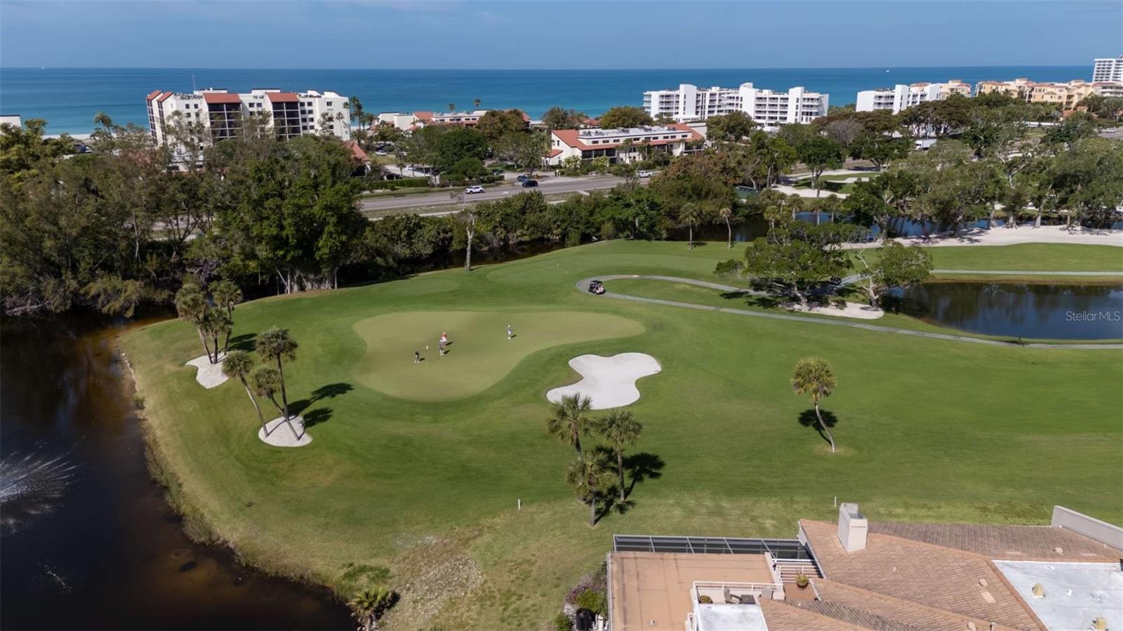 Image 6 of 72 For 2013 Harbour Links Drive 2013