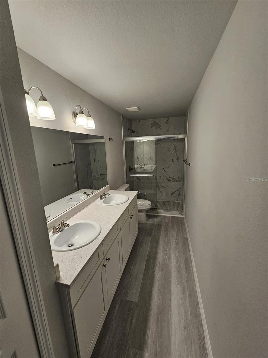 Image 14 of 28 For 600 Zara Goza Court
