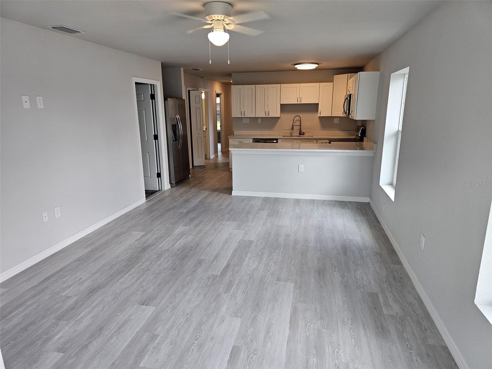 Image 4 of 28 For 600 Zara Goza Court