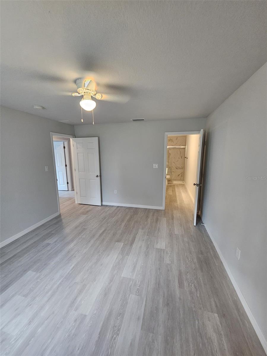 Image 8 of 28 For 600 Zara Goza Court