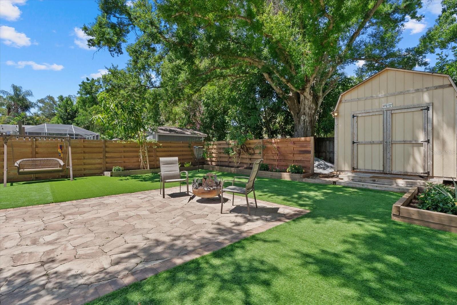 Image 33 of 42 For 4034 Lockwood Ridge Road