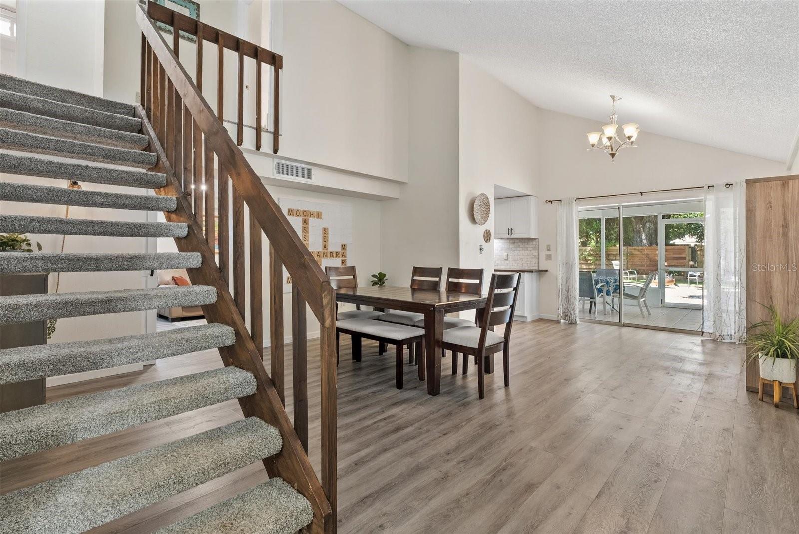 Image 4 of 42 For 4034 Lockwood Ridge Road