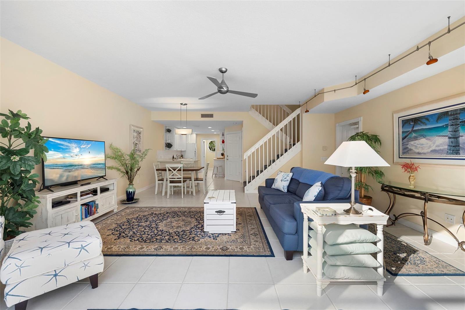 Image 6 of 55 For 7520 Andora Drive