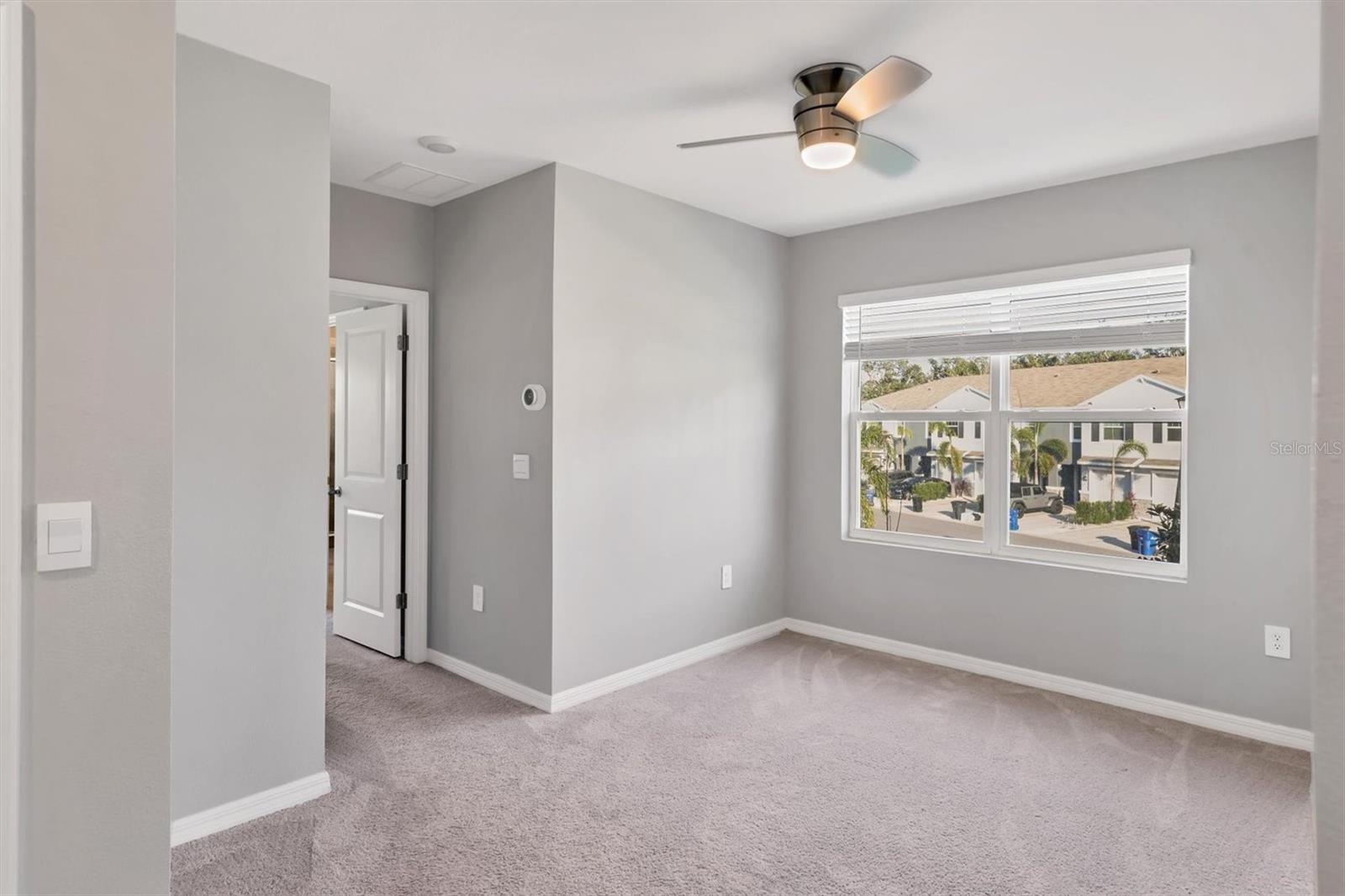 Image 21 of 53 For 6634 Calypso Coral Lane