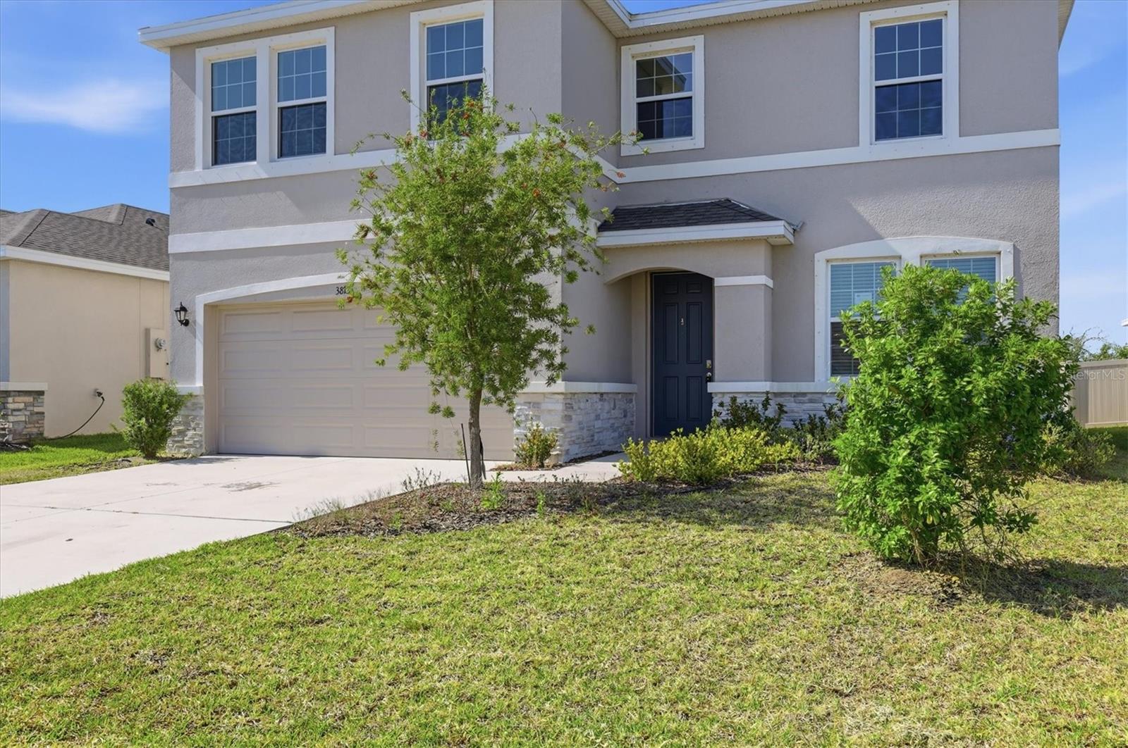 Image 3 of 36 For 3813 Lively Coral Place